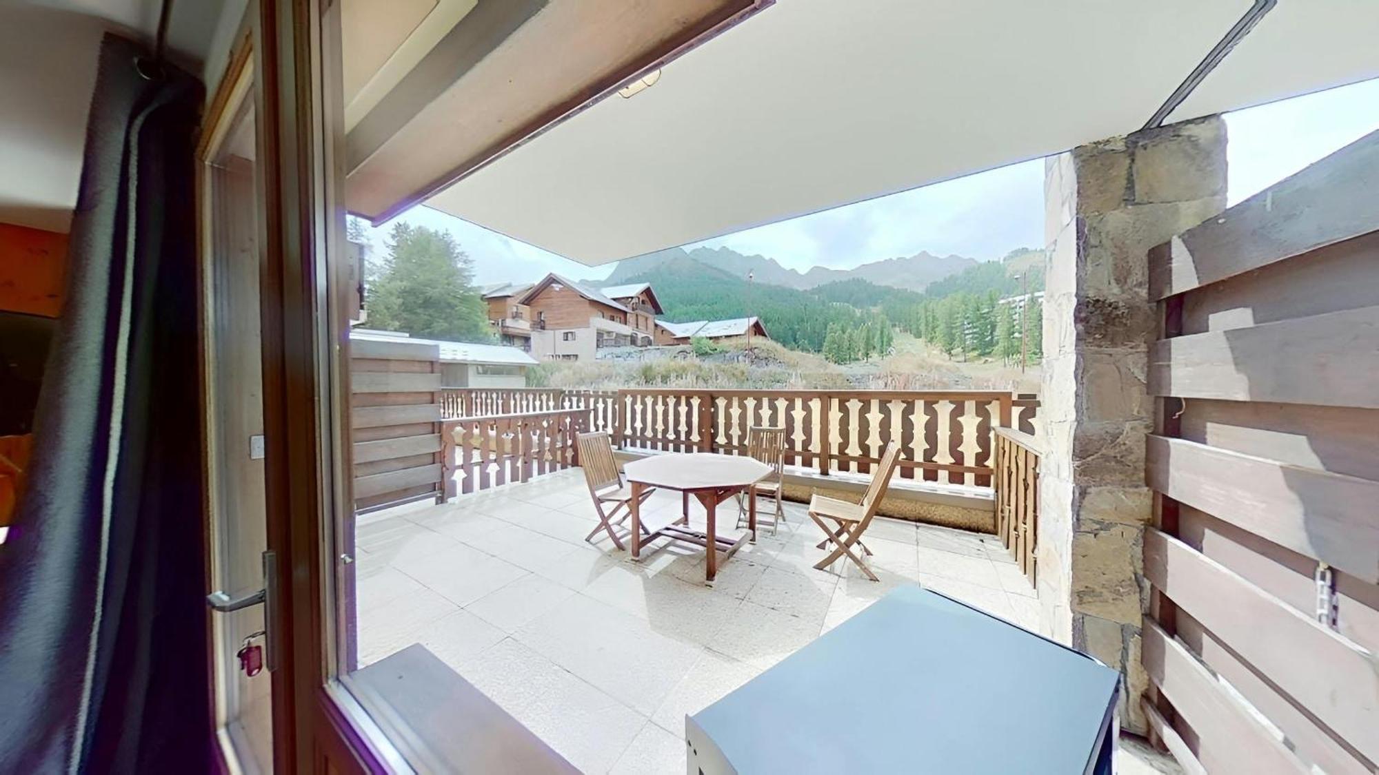 Casa-Amelie Terrace With View And Parking Leilighet Vars  Eksteriør bilde